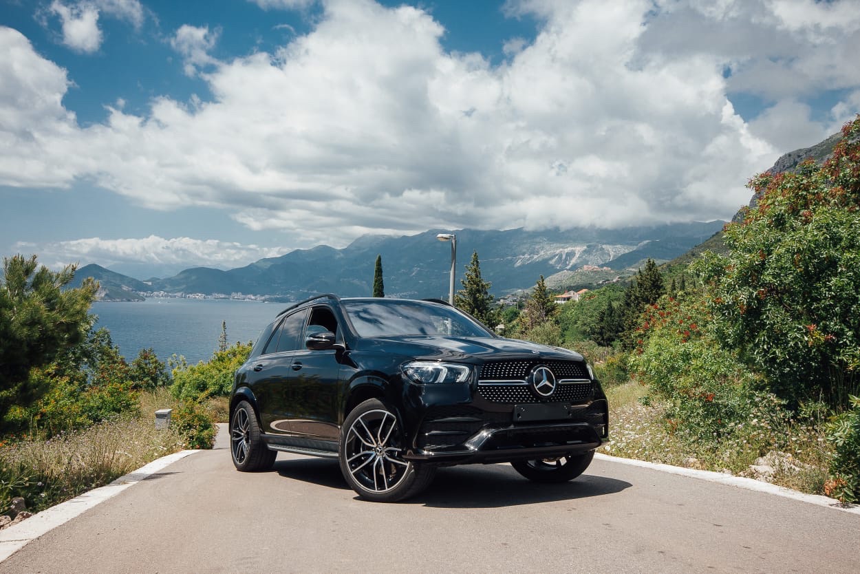 luxury-rental-montenegro-mercedes-gle1