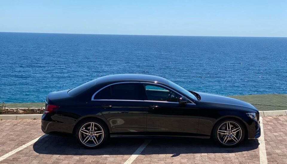 Mercedes E 220